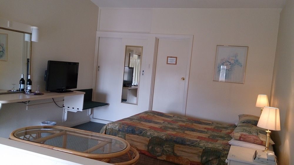 Abel Tasman Airport Motor Inn Launceston Exterior foto